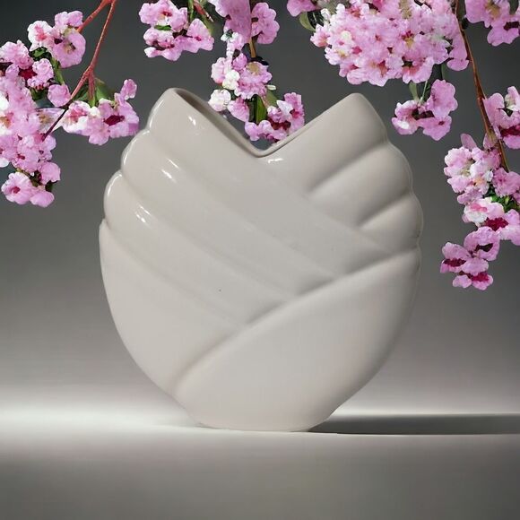 White Art Deco Style Vase Ikebana Post Modern Abstract Geometric Ribbed Vtg 80s. - Picture 11 of 15